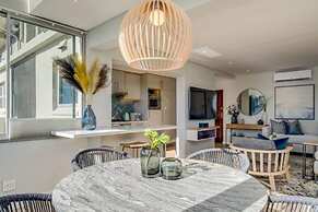 Exquisite Mouille Point Apt by Golf Course Serene Suite