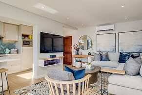 Exquisite Mouille Point Apt by Golf Course Serene Suite