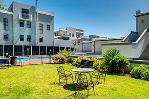 De Waterkant Townhouse With Pool Access 116 DWP