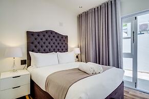De Waterkant Townhouse With Pool Access 116 DWP