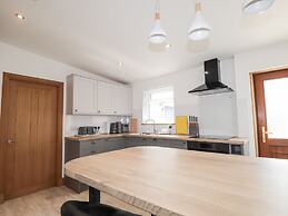 Corner Cottage
