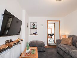 Corner Cottage