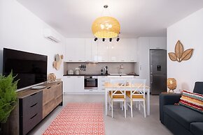 Hosting Moments Flat with Private Mini Pool