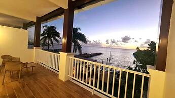 Bartolome Oceanfront Suites