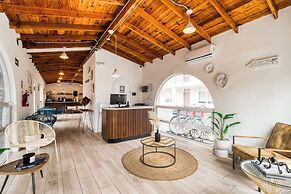 Beach House by ULIV