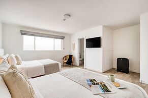 Beach House by ULIV