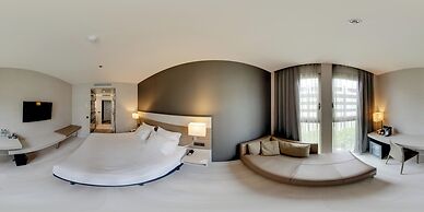 SH Colon Valencia Hotel