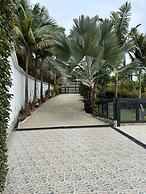 Hotel Loma Encantada