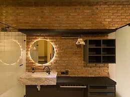 Casa Charlotte Alma Hotels