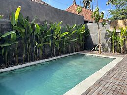 Pondok Eka Wood