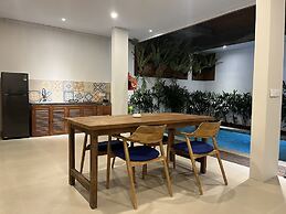 Pondok Eka Wood