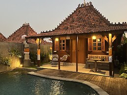 Pondok Eka Wood