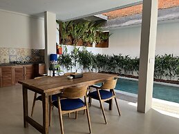 Pondok Eka Wood