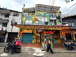 HOSTAL PURA VIDA LA 70