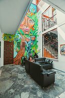 HOSTAL PURA VIDA LA 70