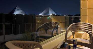 Pyramids land hotel