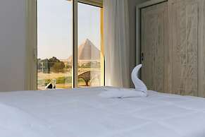 Pyramids land hotel
