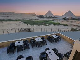 Pyramids land hotel