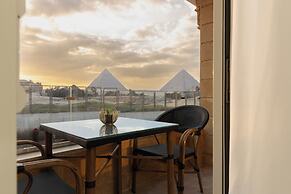 Pyramids land hotel