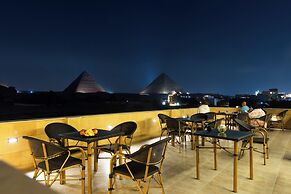 Pyramids land hotel