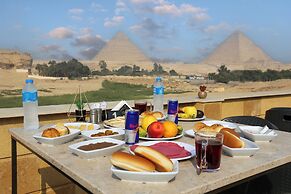 Pyramids land hotel