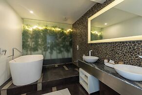 Wabi Sabi Villa by Betterplace