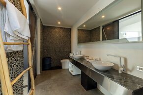 Wabi Sabi Villa by Betterplace