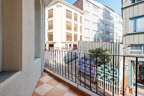 Chic Modern Flat w Balcony 5 min to Taksim