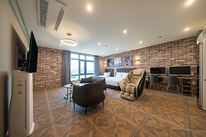 Hotel Four Star