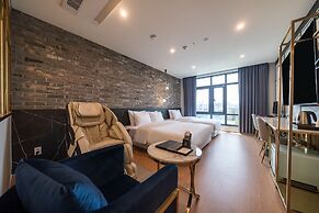 Hotel Four Star