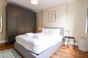 Stylish Kings Cross Flat