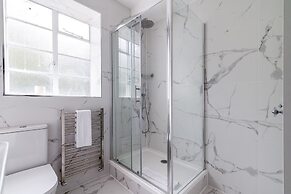 Stylish Kings Cross Flat