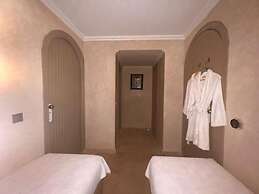 Fashion Boutique Hotel