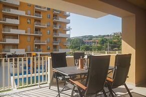 Apartment Sleeps 4 With Sea View