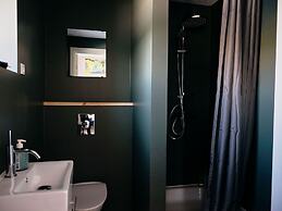 Studio Apartment | Unique Location | Stunning View