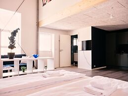 Studio Apartment | Unique Location | Stunning View