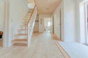 Breathtaking View | 4-Br Home | Scenic Village