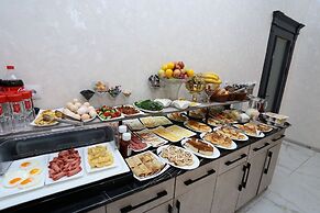 Saroy Palace Hotel