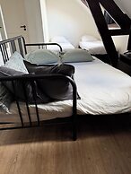 Rotterdam Inn
