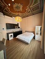 Rotterdam Inn