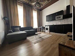 Rotterdam Inn