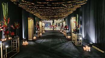 Royal Palm Resort