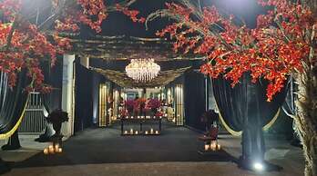 Royal Palm Resort