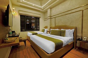Hotel Indus by CSJS group