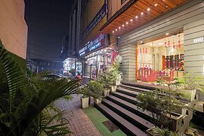 Hotel Indus by CSJS group