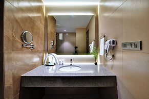 Click Hotel Pithampur