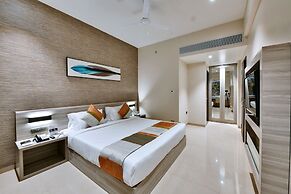 Click Hotel Pithampur