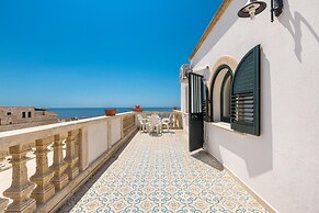 3387 Affaccio sul Mare by Barbarhouse
