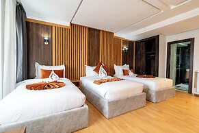RAZANE HÔTEL