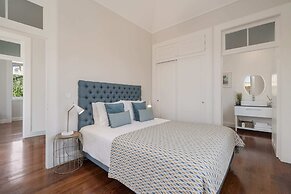 With Secret Garden and Pool - Villa Quebra Costas